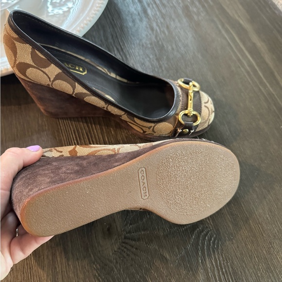 Coach wedge shoes in neat condition. Only wore once! - Picture 4 of 6